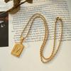 Cadena de clavícula con colgante cuadrado de 26 letras estilo hip hop de azúcar, acero de titanio PVD chapado en oro de 18 quilates, joyería europea y americana al por mayor
