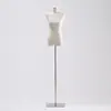 Hombro caído hombro ancho modelo femenino soporte estilo coreano tienda de ropa coreana soporte de exhibición accesorio de modelo femenino ventana medio cuerpo