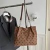 Bolsa Estampada de Bolinhas Estilo Coreano Grande Capacidade Simples Elegante Nova Outono 2026 Leve para o Trabalho Bolsa de Ombro Único Bolsa Tote
