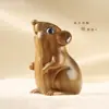 Sándalo Verde Natural Tallado Ratón Lindo Adornos Artesanías de Madera Piezas Creativas Hechas a Mano Decoración de Escritorio Ratón del Zodiaco Auspicioso