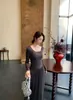 Vestido Largo de Manga Larga con Espalda Descubierta y Diseño Calado con Copas Extraíbles, Corte Ajustado, Favorecedor, Versátil para Salir y para el Trabajo, Estilo Femenino