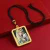 Collar con Tanga de Zorro Semi-Pintado a Mano con Adornos Dorados Estilo Xizang