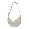 Nova Bolsa de Couro com Cera de Óleo Vintage 2026 Formato Dumpling para Mulheres, Bolsa de Ombro Simples de Couro Macio, Bolsa Pequena Transversal de Nicho para o Dia a Dia