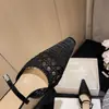 Versão alta D casa salto agulha pontudo verão saltos altos feminino gato com strass traseiro vazio boca rasa sapatos totalmente diamante temperamento novo