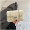 Nova Bolsa de Ombro de Alto Valor da Primavera de 2026 Moda Feminina Estilo Coreano Bolsa Transversal para o Dia a Dia Bolsa de Mão com Fivela Simples Bolsa