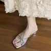 Sandalias de Nuevo Estilo para Mujer, Adecuadas para Usar en Verano con Vestidos 2026, Elegantes y Únicas, con Tacones Gruesos y Correas Delgadas, Estilo Francés