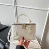 Bolsa de Mão com Corrente de Borboleta de Renda para Mulheres 2026 Nova Moda Caixa de Maquiagem Bolsa Elegante Casual Ombro Transversal
