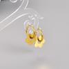 E114 Pendientes de flor lindos estilo europeo y americano para Navidad acero inoxidable chapado en oro real de 18K hebilla de oreja de celebridad de internet fabricantes venta al por mayor
