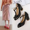 Zapatos de tacón alto transfronterizos de boca baja de charol zapatos en T talla grande 40-48 zapatos de mujer de comercio exterior comercio exterior