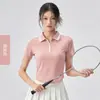 Camisa Polo com Zíper Color Block Manga Curta para Badminton Feminino, Roupa Fitness com Zíper Autotravante, Mesmo Estilo das Grandes Marcas, Disponível para Dropshipping