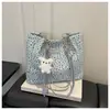 Bolso de hombro con estampado floral para mujer, bolso cruzado, nuevo modelo otoño 2026, bolso de gran capacidad para debajo del brazo, bolso tote de estilo coreano nicho para el día a día