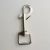 Fábrica de Origen Llavero con Hebilla de Plástico en Forma de P para Mascotas Gancho de Aleación de Zinc con Forma de Cabeza de Toro Hebilla para Perro Proceso de Galvanizado Sin Manchas Metal