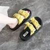 Pantuflas de Verano para Mujer, Nuevo Estilo Popular para Usar al Aire Libre, Adecuadas para Faldas, Suela Gruesa, Ligeras, Cómodas, Modernas, de Alta Gama, Sandalias Impresionantemente Hermosas