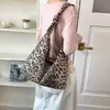 Bolso de Mujer con Estampado de Leopardo Retro 2026 Nueva Moda Gran Capacidad Versátil Bolso Tote Casual de Moda Bolso Cruzado