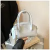 Bolsa de Mão Elegante e Versátil Bolsa Baguete para Mulheres 2026 Primavera Novo Estilo Alta Qualidade Casual Simples Bolsa de Ombro Transversal