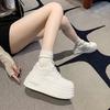 Zapatillas deportivas informales de suela baja, otoño 82024, gruesas, altas, blancas, para mujer, de centímetros, nuevas, pequeñas, combinables.