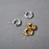Pendientes sencillos de moda con textura de oro real de 18 quilates, chapados en cobre, con hebilla irregular, estilo retro, para viajeros.