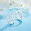 Nuevos Pendientes de Aro Huecos con Filigrana de Perlas Nicho Únicos para Mujer Sentido de Alta Gama Lujo Ligero Exquisitos Pendientes de Aro Pendientes de Mujer