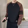 Sudadera de Patchwork Otoñal de Color Contrastante Moda Masculina Estilo Coreano Versátil Casual Rayada Ropa de Pareja Top de Cuello Redondo de Manga Larga