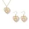 Popular Conjunto de Joyería de Collar y Aretes con Colgante en Forma de Corazón de Mariposa y Perla de Imitación Europeo y Americano, Joyería Sencilla de Esmalte para la Clavícula