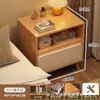 Mesita de noche moderna minimalista para dormitorio, uso pequeño en el hogar, gabinete lateral estilo madera natural, estante de almacenamiento simple para viviendas de alquiler