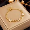 Moda estilo coreano design de nicho Corrente quadrada de aço titânio com diamantes embutidos Borboleta branca temperamento versátil pulseira de personalidade