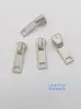 Tiradores de cremallera de fabricante en stock: No. 5, blanco, dorado claro, gris plomo brillante, nacarado, tirador de cremallera de resina
