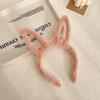 Linda diadema de felpa con orejas de conejo, diadema especial para lavarse la cara, pasador para el cabello de oso, diadema nueva para 2024, coletero para mujer