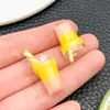 Resina Simulada Taza de Batido de Té de Leche Colgante para Bebidas con Popote Accesorios Colgantes Decorativos DIY Lindos para Bolsos Cadenas de Teléfono