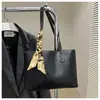 Bolsas Bolsa Tote Feminina Grande Capacidade Outono Casual 2025 Nova Bolsa de Ombro para Trabalho Estudante Universitário Bolsa para Ir para a Aula