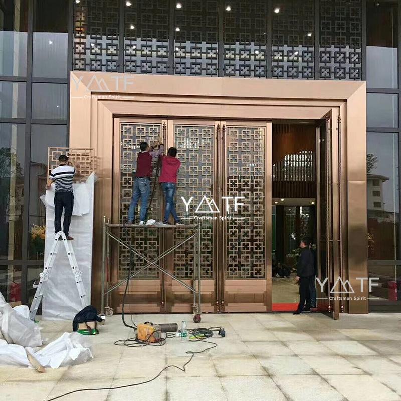 不锈钢地弹簧门