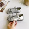 Zapatos de Princesa de Cuero para Niñas 2026 Nuevos Zapatos de Una Sola Correa Corte Bajo Zapatos de Cristal para Niñas Flor de Boda Vestido Formal Performance