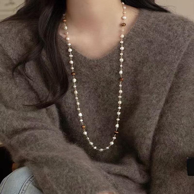 可调节天然淡水珍珠项链秋冬女法式复古轻奢高级感毛衣