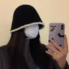 Sombrero de Pescador Negro de Felpa para Mujer 2025 Nuevo Otoño e Invierno Versátil que Favorece la Cara Sombrero de Cubo Pequeño de Punto con Circunferencia de Cabeza Grande