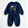 Conjunto de Sudadera Estilo Europeo y Americano para Niños y Niñas de Primavera y Otoño, Nueva Sudadera Deportiva Casual y Pantalones Deportivos de Otoño e Invierno, Estilo Coreano