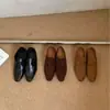 Mocasines Retro de Cuero Gamuzado Cuadrados de Punta Profunda para Mujer 2026 Otoño/Invierno Nuevos Zapatos Individuales