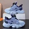 Sapatos infantis populares para meninas, novo estilo primavera/outono 2026, tênis infantis com botões, malha respirável, tênis robustos para meninas, para crianças mais velhas