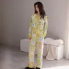 Pijama para Mujer 2025 Nuevo Estilo Invierno Conjunto de Manga Larga y Pantalón Largo, Adecuado para Usar Afuera, Ropa de Casa Ligera para Primavera y Otoño, Fabricante Mayorista