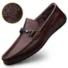 Zapatos Simples de Gorro para Hombre, Zapatos de Conducir, Mocasines Planos, Zapatos Casuales Holgados de Talla Grande, Zapatos de Piel de Vaca Slip-On de Primavera
