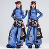 Conjunto de jazz para niñas, con un top azul cropped de cuello alto, un conjunto de disfraz de baile elegante y moderno, perfecto para actuaciones de jazz street dance