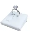 Suministro de Anillos de Diamante Sintético, Anillos Europeos y Americanos de Cobre Blanco de Seis Garras para Mujer, Joyería de Mano, Venta al por Mayor de Comercio Exterior de Lujo Transfronterizo