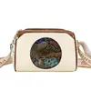 Bolsa Almofada Grande Popular Vintage Jixiang Embossed Três Camadas Bolsa Feminina Nova Moda Bolsa para Mãe Bolsa de Ombro Transversal