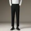 Roupas masculinas da moda / Calças casuais masculinas versáteis outono/inverno 2026, calças masculinas de corte reto slim-fit, calças sociais forradas com fleece e espessadas para outono/inverno
