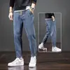 Calça Jeans com Cadarço Masculina Primavera e Outono Reta Solta Calça Masculina Outono e Inverno Cintura Elástica Harlan Novo Estilo Calça da Moda com Perna Afunilada