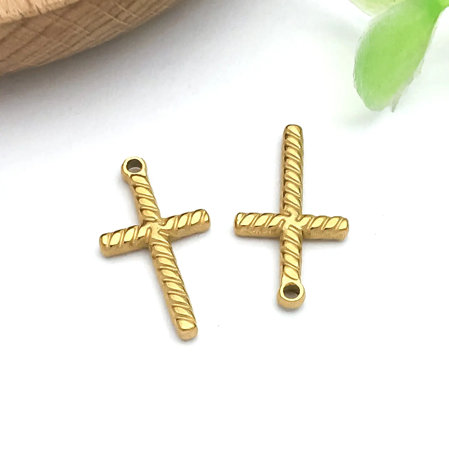 T2424-KLQ-19x10x2mm孔径1.3mm炉内真金
