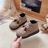 Sapatos Femininos 2026 Novos de Primavera e Outono Versáteis com Cadarço Estilo Retro Birkenstock Botas Martin com Contas Botas Individuais