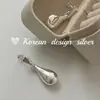 Joyería de Plata Estilo Minimalista de la Industria Pesada Coreana Plata de Ley S925 Pendientes Sencillos de Doble Capa con Forma de Gota de Agua Diseño de Nicho de Alta Gama