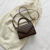 Bolso Bolso de Mujer 2022 Nueva Moda Moda Casual Simple Pequeño Bolso Cuadrado Acolchado Rómbico Cadena Un Solo Hombro Bandolera