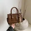 Bolso Retro para Mujer 2026 Nuevo Elegante de Alto Valor Moda Bolso de Hombro para el Trabajo y los Viajes Cotidianos Bandolera Pequeño Cuadrado para Mujer