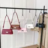 Bolso Cruzado de Moda y Sencillo con Hebilla H para Mujer, Bolso de Hombro Versátil y de Alta Gama, Nuevo Modelo 2026, Bolso Cuadrado Pequeño de Lujo Ligero de Moda